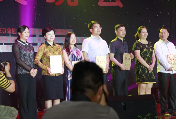艺术学院在第四届云南本土歌曲创作与演唱大赛中喜获佳绩