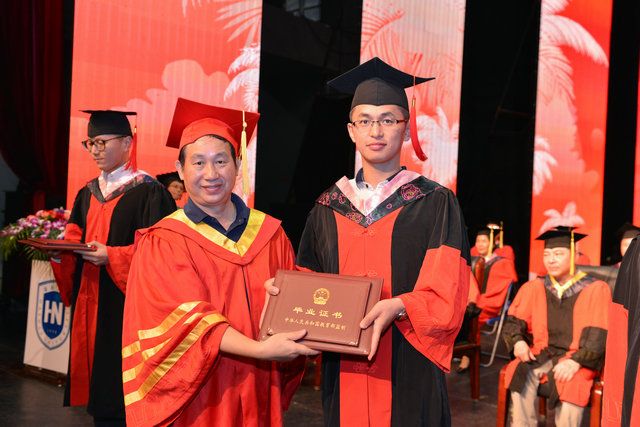 海南大学2016届研究生毕业典礼暨学位授予仪式顺利举行 | 海南大学 | Hainan University